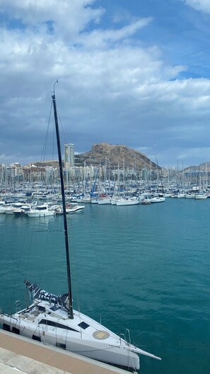Marina - Central Alicante Apart | Walk to the Beach (Alicante (Alacant))