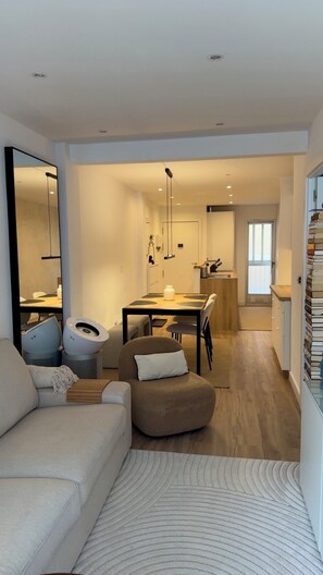 Interior - Central Alicante Apart | Walk to the Beach (Alicante (Alacant))