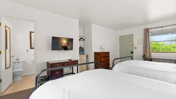 Standaard tweepersoonskamer, 2 queensize bedden, patio