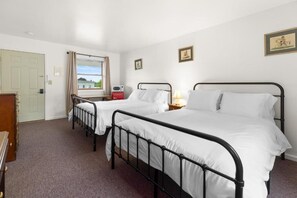 Unclassified image, 4 of 16, button