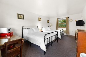 Unclassified image, 5 of 16, button