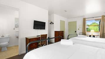 Tweepersoonskamer, 2 queensize bedden, patio