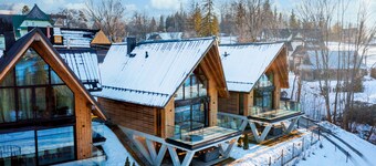 Crystal Pine Luxury Villas Jacuzzi&Sauna