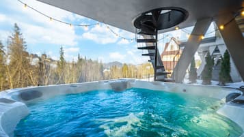 Luxury Villa, Hot Tub | Tab spa persendirian
