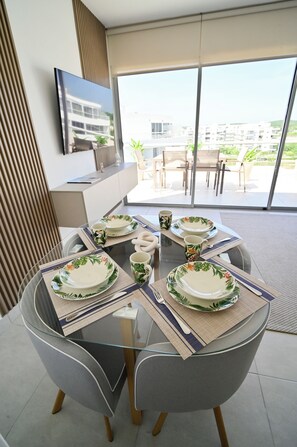 Dining - Luxury Penthouse. Private Terrace, Pool. Near Beach. Serena del Mar Cartagena (Cartagena)