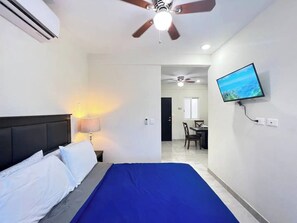 Free WiFi - Cabo Downtown Studios (Cabo San Lucas)