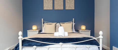 2 bedrooms, Internet, bed sheets