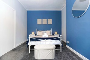 2 bedrooms, bed sheets