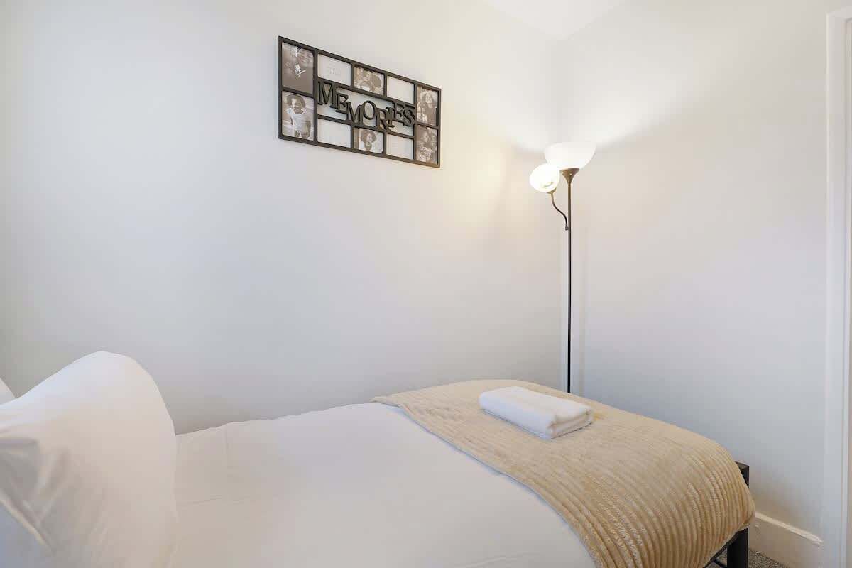 2 makuuhuonetta, ilmainen Wi-Fi, vuodevaatteet