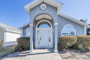 House, Multiple Beds (Jade Shell) | Exterior detail - Jade Shell (Panama City Beach)