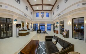 Lobby - Star Wars Loft  Themed Bedrooms, Private Pool, Summer Kitchen & PS5 (Kissimmee)