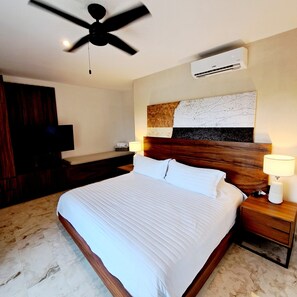 2 bedrooms, in-room safe, iron/ironing board, free WiFi - Very Central 2-Bedroom, 2 Bath Condo with WiFi, AC in Portside Puerto Morelos (Puerto Morelos)