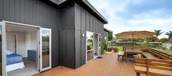 SeaRenity - Waimarama Holiday Home