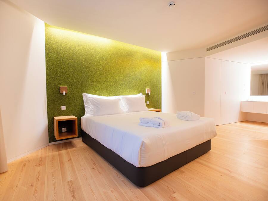 In-room safe, desk, blackout curtains, soundproofing