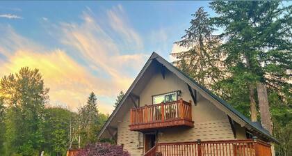 Peaceful Cabin Retreat Near Mayfield Lake- Boating, Fishing, Hunting, Hiking