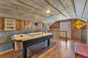 Game room - Rustic Retreat - Pool, Fire Pit, & Game Room! (Kingsland)