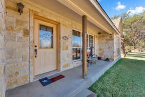 Exterior detail - Rustic Retreat - Pool, Fire Pit, & Game Room! (Kingsland)