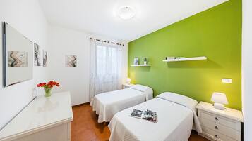 2 chambres, fer et planche Ă repasser, lit parapluie, Wi-Fi gratuit