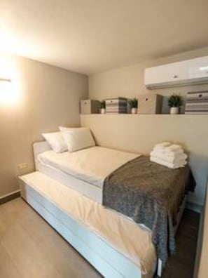 Uklassifisert bilde, 2 av 20, knapp