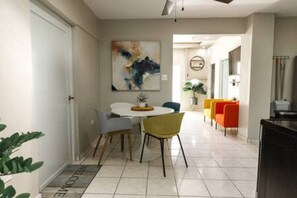 Uklassifisert bilde, 5 av 19, knapp