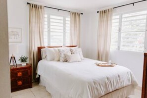 6 chambres, fer et planche à repasser, Wi-Fi, draps fournis