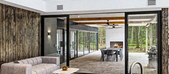 New Modern Creekfront Mansion with Indoor Pool and Sauna by Camelback