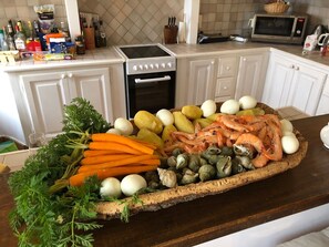 Private kitchen - Château Trians - Exceptional estate in Provence, swimming pool & vineyard (Néoules)