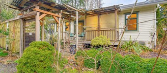 Walk to Irondale Beach Park! Family Haven w/ Yard