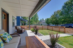Terrace/patio - 1 Mi to Lake Coeur d'Alene: Pet-Friendly Getaway (Coeur d'Alene)