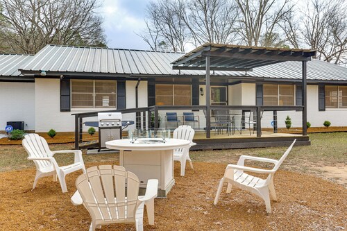 Hike, Fish & Swim: Nat'l Forest Home in Crockett