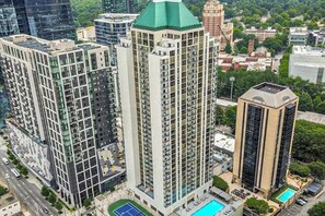 Exterior - Balcony + Community Perks: Modern Atlanta Condo! (Atlanta)