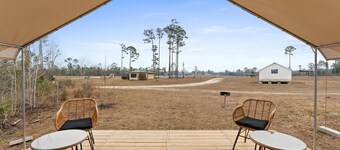 Waterfront Glamping & Fishing