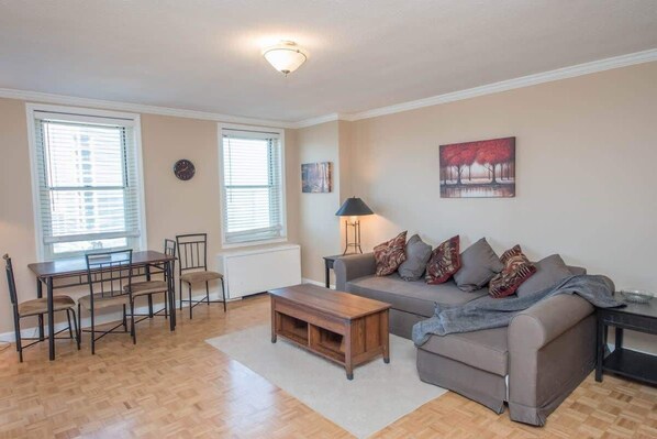 Imagen sin descripción, 1 de 20, botón