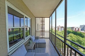 Niet-geclassificeerde afbeelding, 2 van 28, knop