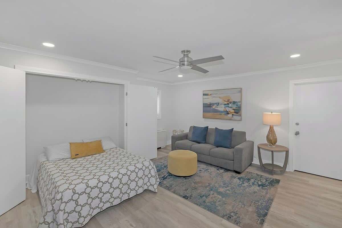 1 bedroom, travel crib, WiFi, bed sheets