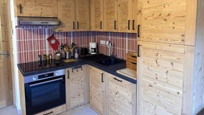 Private kitchen - 2nd floor, balcony, 47m², Pralognan-la-Vanoise (Pralognan-la-Vanoise)