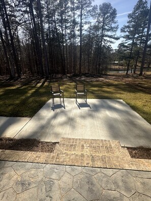 Nicht klassifiziertes Bild, 2 von 11, Schaltfläche