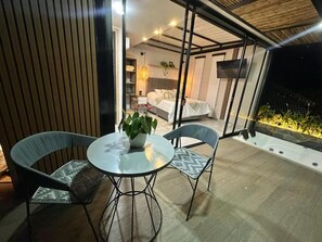 Cabane Deluxe, vue montagne