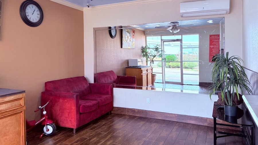 Regency Inn Houston Near Hobby Airport