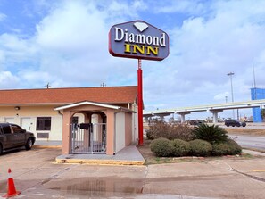 Exterior - Regency Inn Houston Near Hobby Airport (Houston)