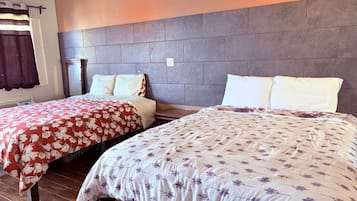 Bureau, Wi-Fi gratuit, draps fournis