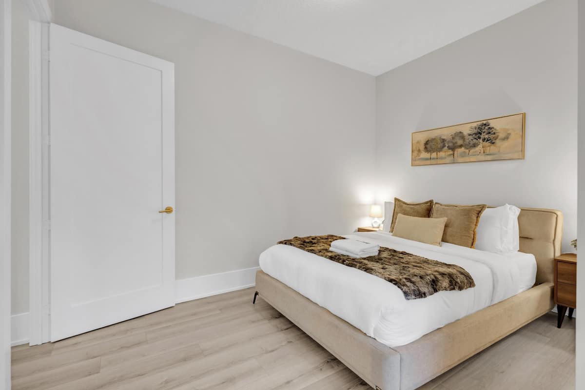 Phòng Suite Cao cấp, 1 giường cỡ queen và sofa giường | Tiện nghi tại phòng