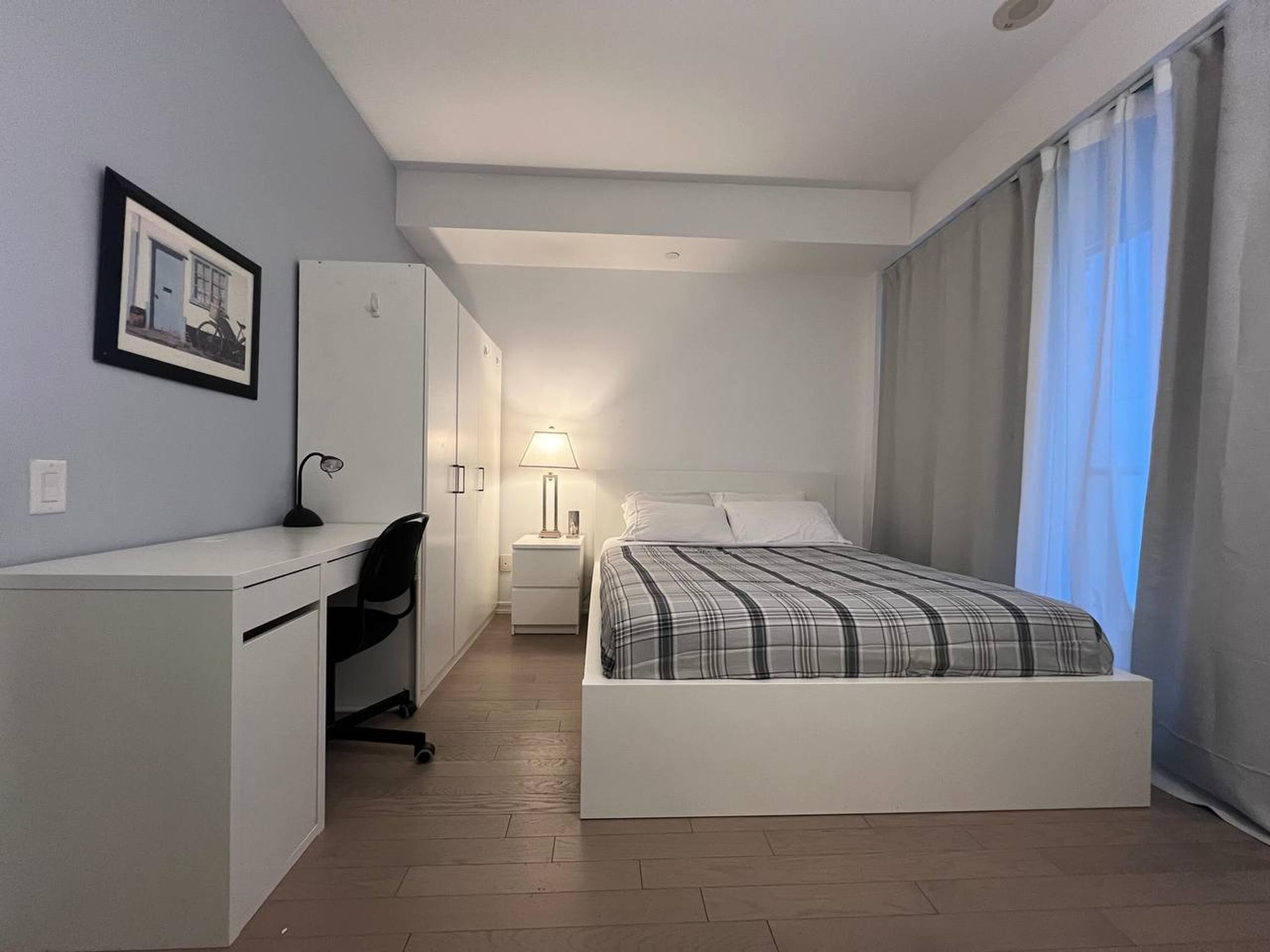 Phòng Suite trăng mật, 1 giường cỡ queen và sofa giường | Màn/rèm cản sáng, bàn ủi/dụng cụ ủi quần áo 