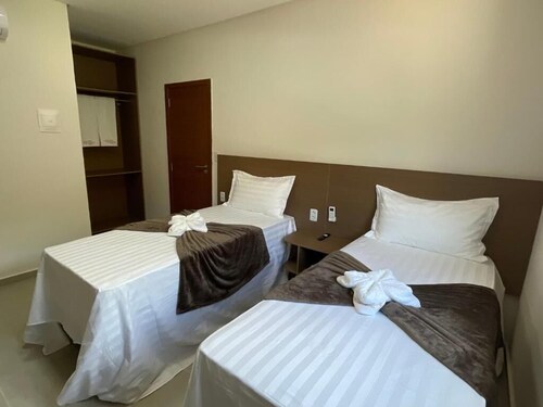 SUN ROUTE HOTEL