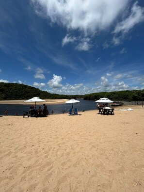 Beach nearby - Pousada Manga Azul (Barra de Camaratuba)