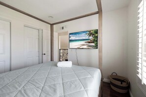 4 Schlafzimmer, Bügeleisen/Bügelbrett, Reisekinderbett, WLAN