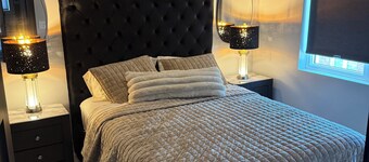 Where Modern Design and Peaceful Lake Life Collide