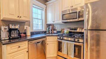 Microwave, oven, stovetop, dishwasher