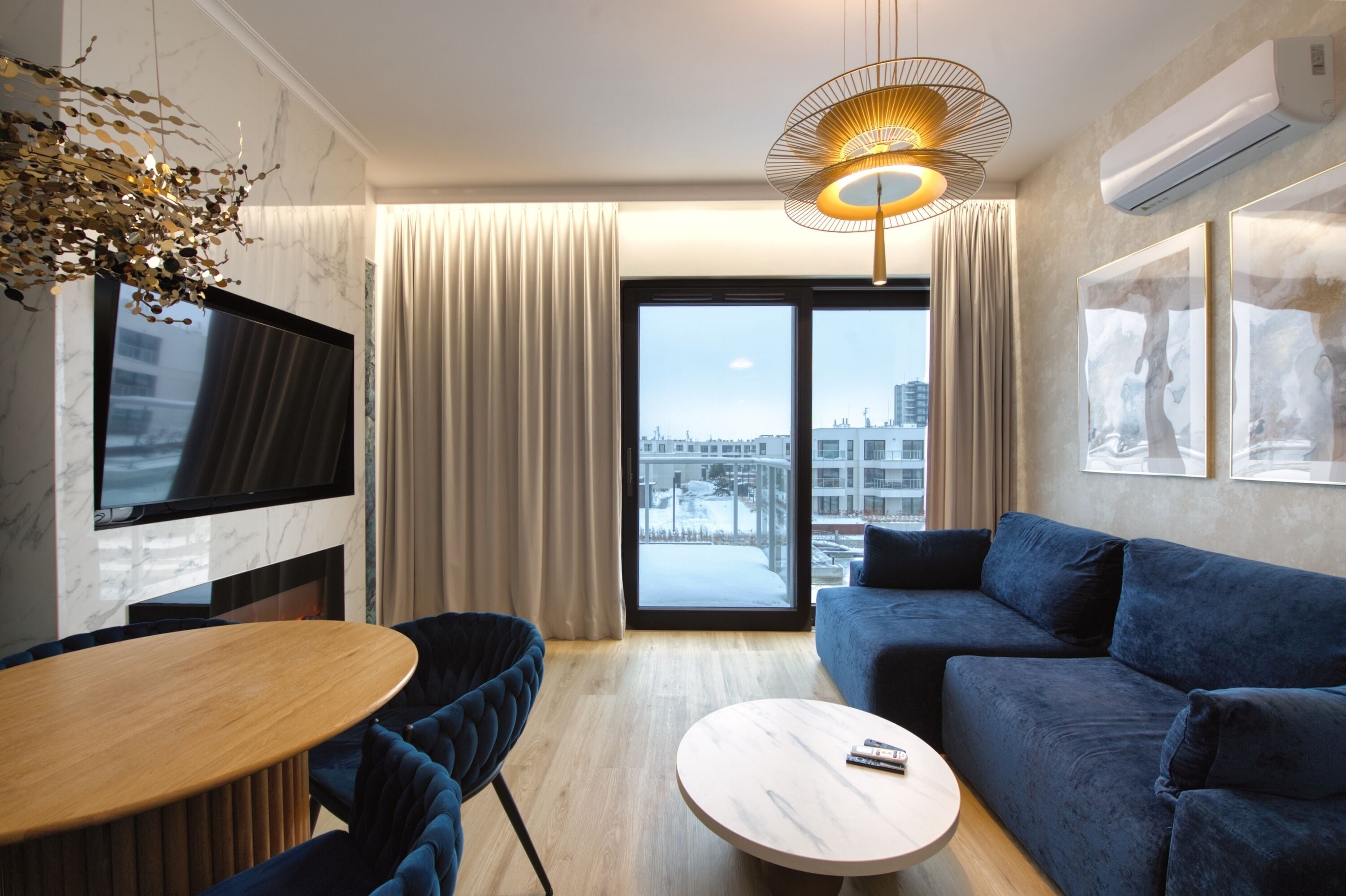 Phòng Suite Deluxe, quang cảnh bến du thuyền | Khu phòng khách