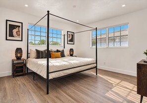 Room - LUXURY POOL VILLA 5BD 4BR #3, Heated Pool (Miami)